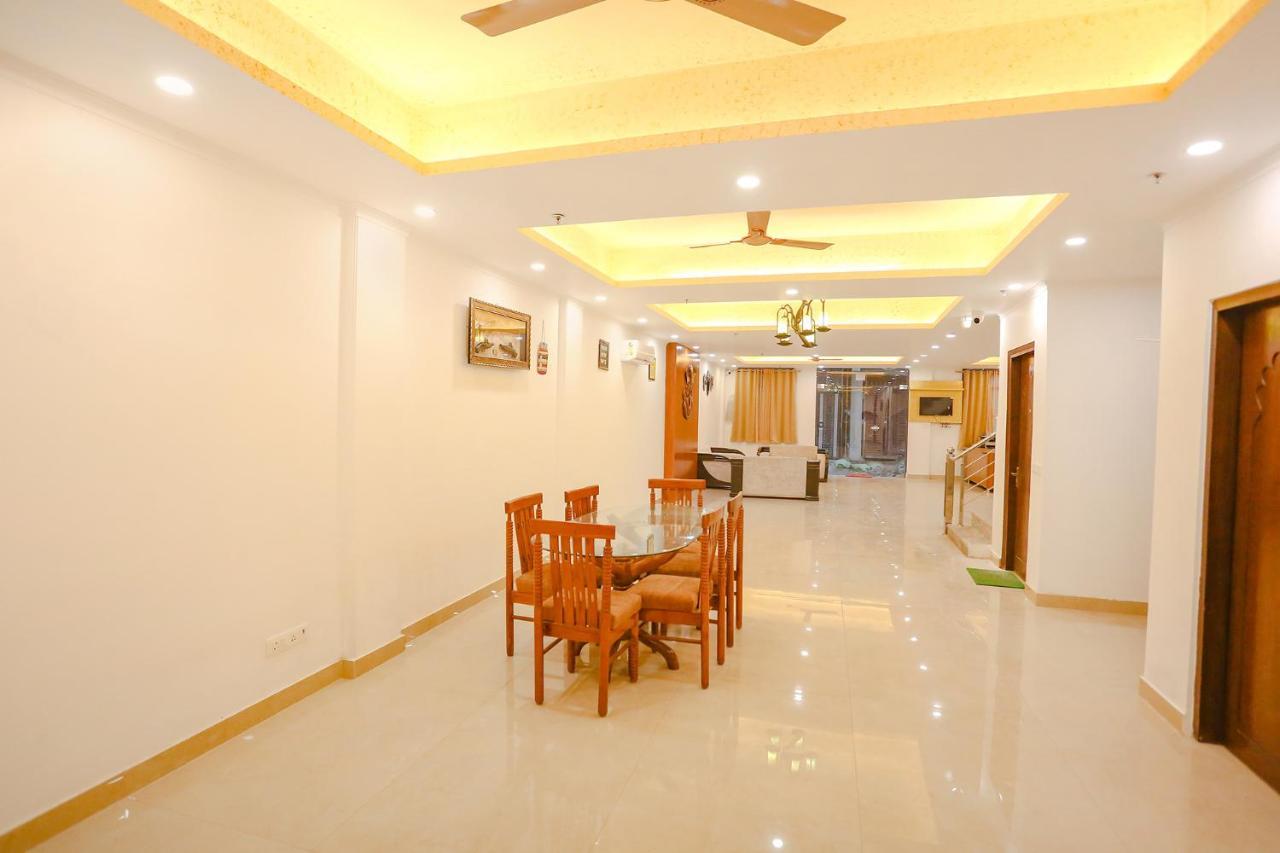 Fabexpress Taj Residency - Nr Yashobhoomi Convention Centre 3* Delhi (National Capital Territory of India)