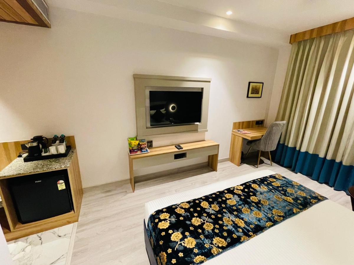 Hotel Malbork @ Janakpuri Delhi (National Capital Territory of India)