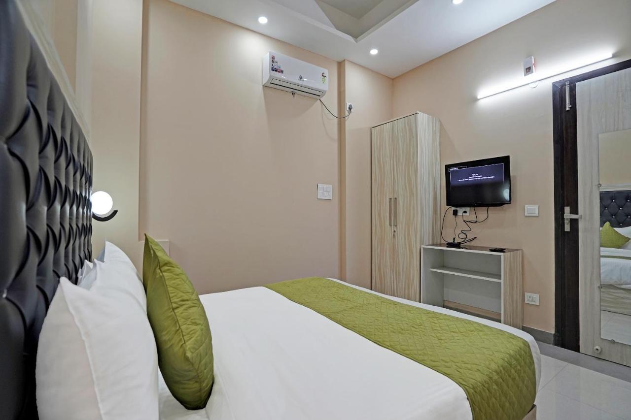 Chilly Hotel New Delhi