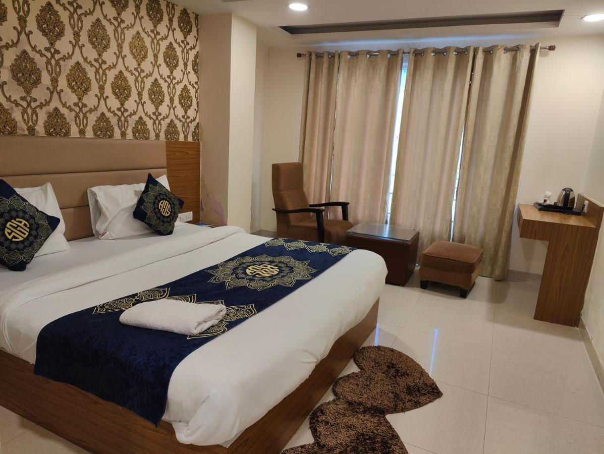 Hotel Ronit Royal Delhi Airport By D'capitol New Delhi