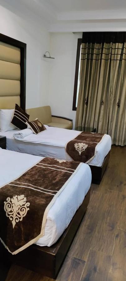Pitrashish Pride Igi Intl Airport Hotel 4*