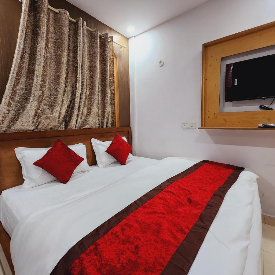 Royal Afghan Hotel 3*