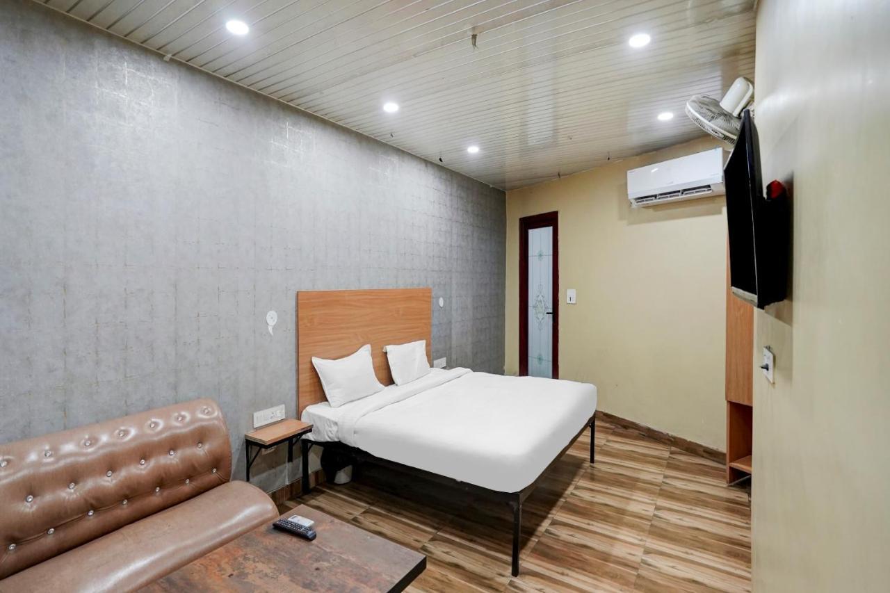 O R K Residency Near Jhilmil Metro Station New Delhi