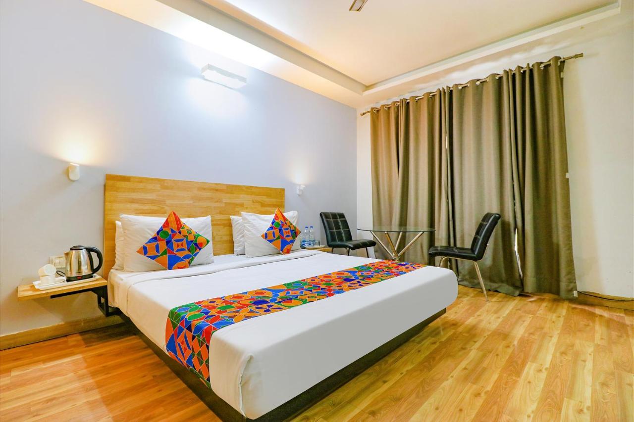 Fabhotel Majestic Jpm I