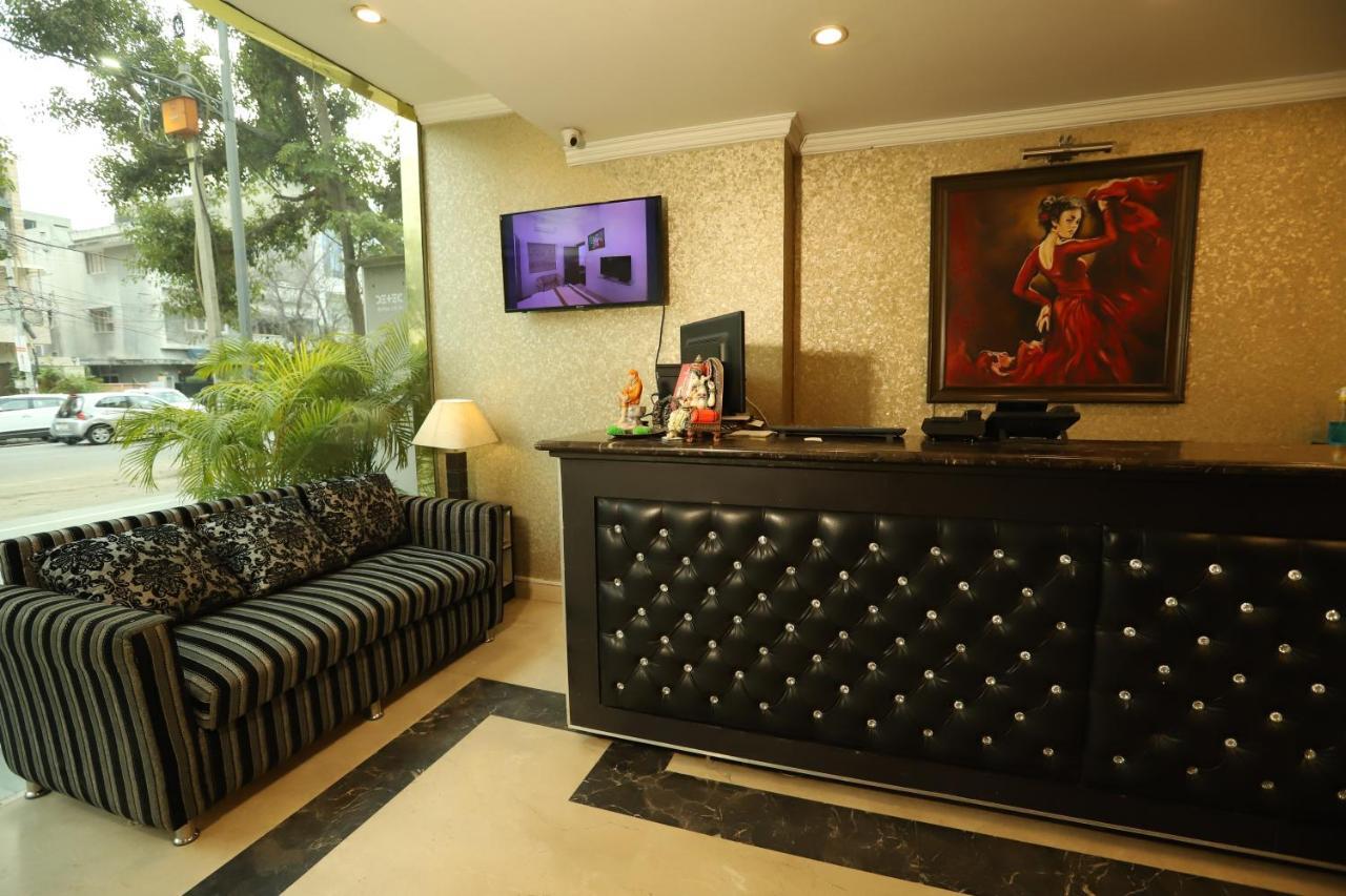 Capitol Hills - Greater Kailash Delhi