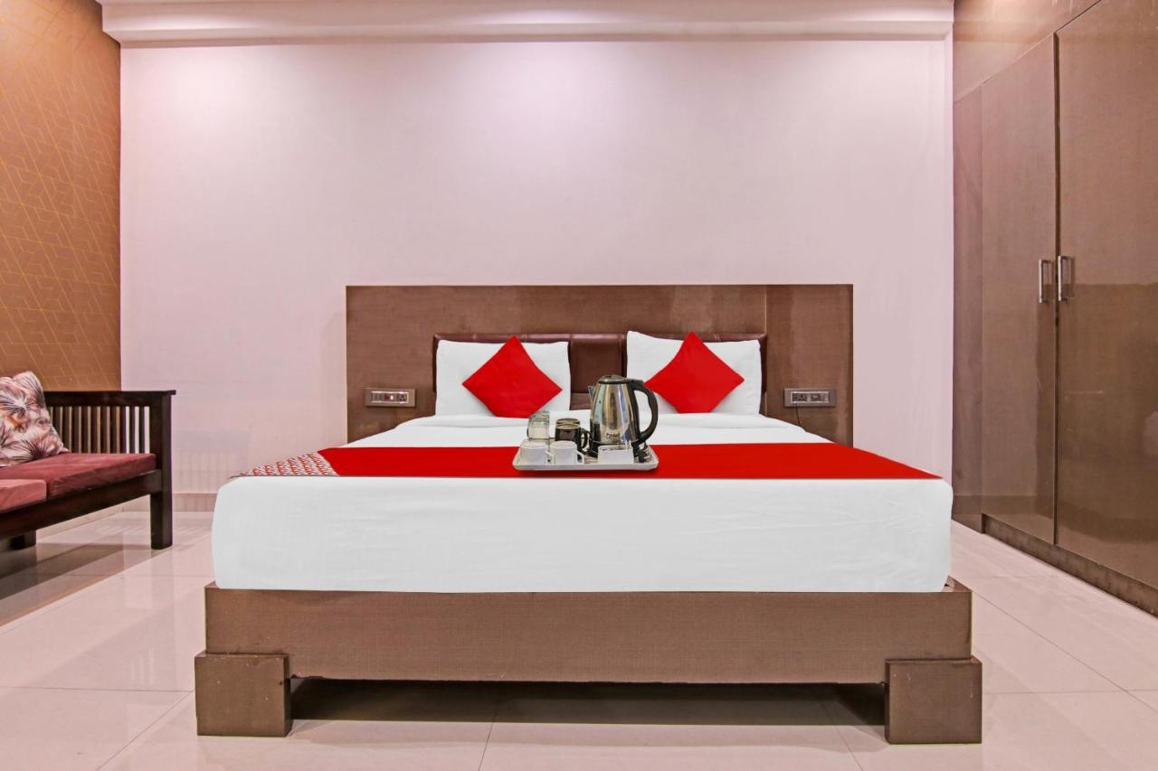 Hotel 19 West