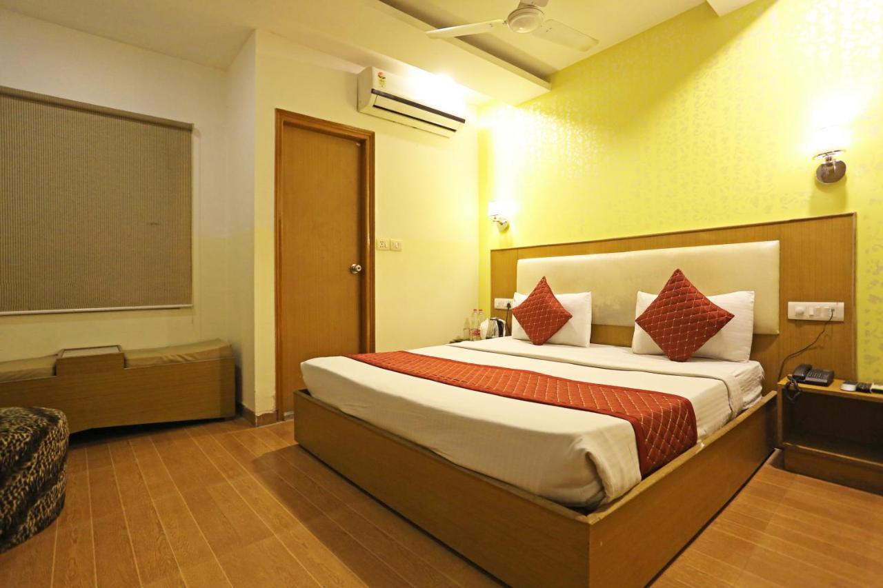 Hotel Hotel Aeroporto Nearest Landmark Aerocity Delhi 3*