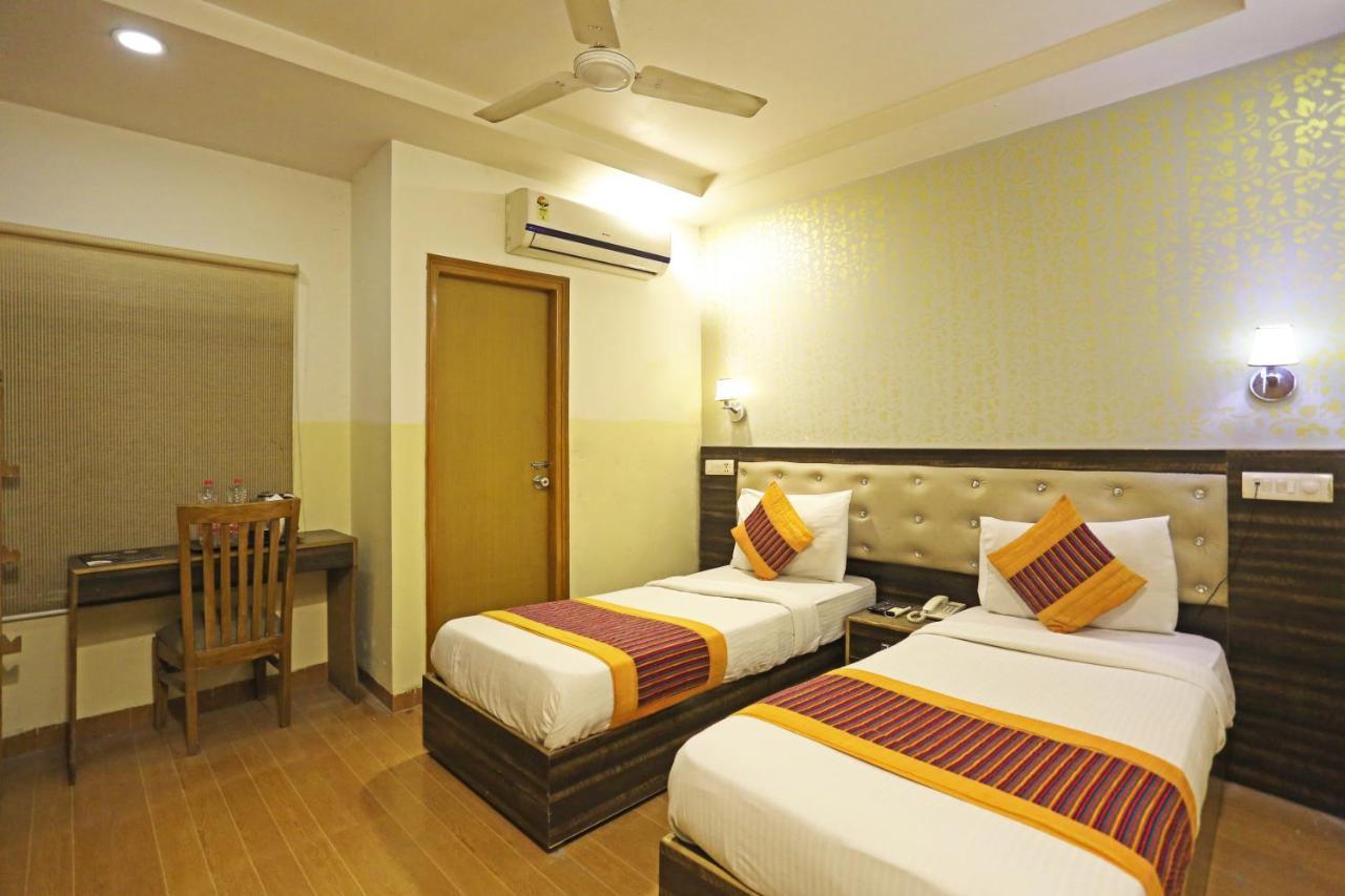 Hotel Aeroporto Nearest Landmark Aerocity Delhi 3* New Delhi