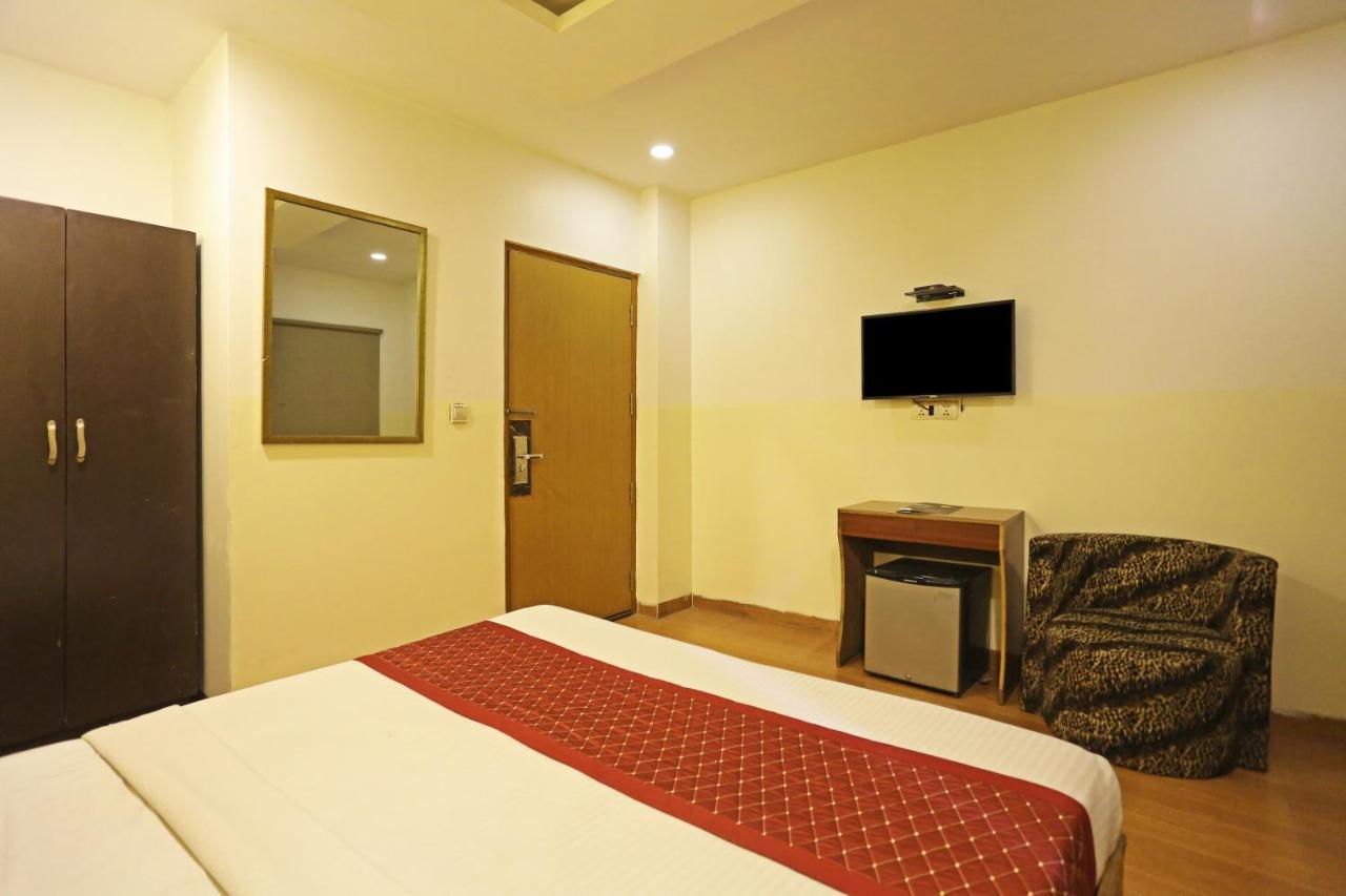Hotel Aeroporto Nearest Landmark Aerocity Delhi