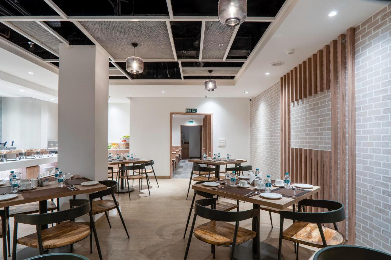 Le Roi Express Paharganj