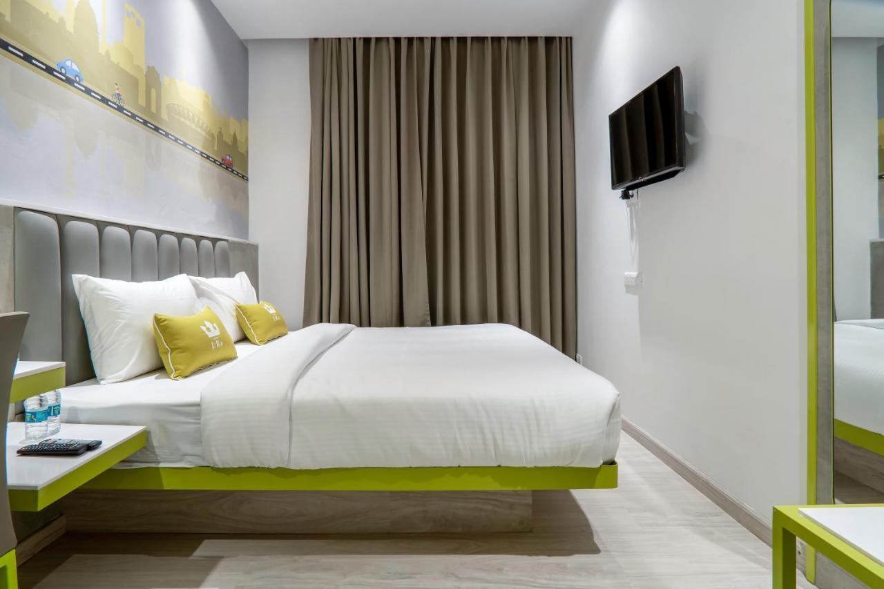Hotel Le Roi Express Paharganj New Delhi