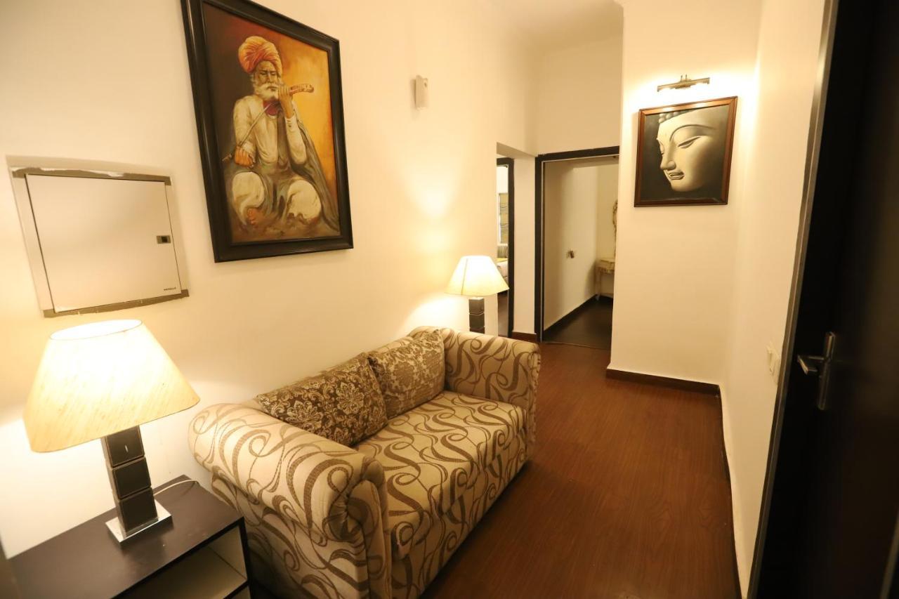 Capitol Hills - Greater Kailash Delhi Hotel
