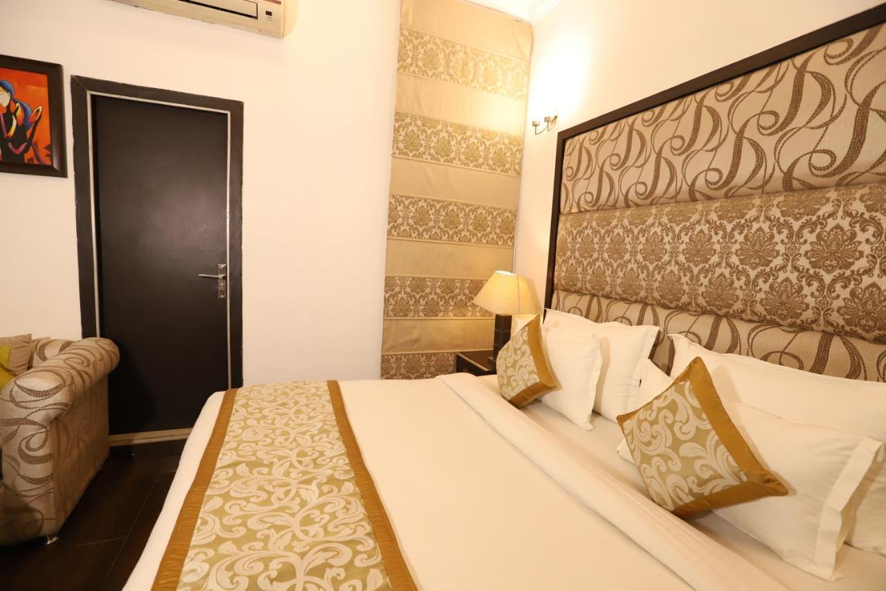 Capitol Hills - Greater Kailash Delhi Hotel
