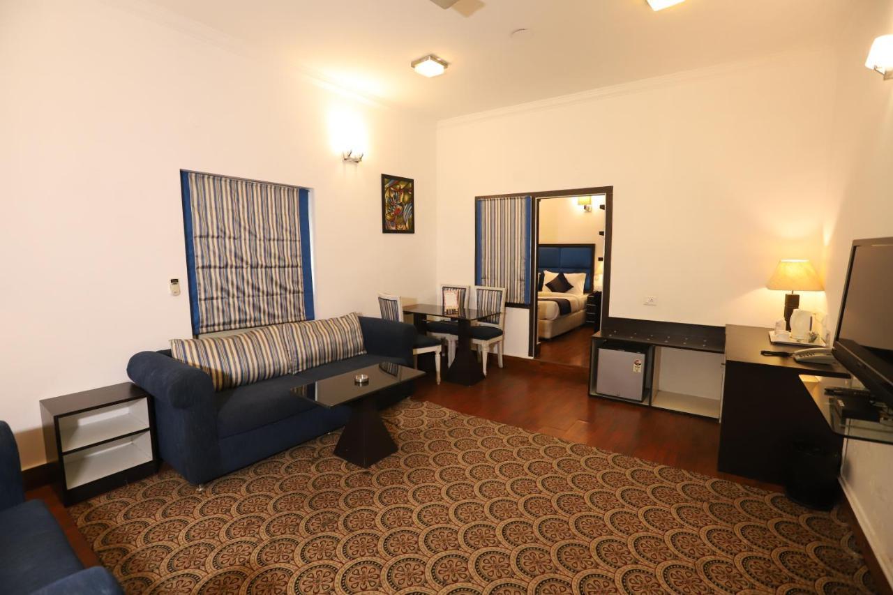 Capitol Hills - Greater Kailash Delhi 3* New Delhi