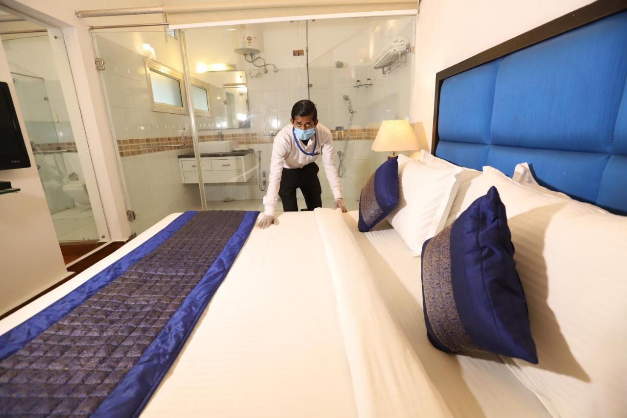 Hotel Capitol Hills - Greater Kailash Delhi 3*