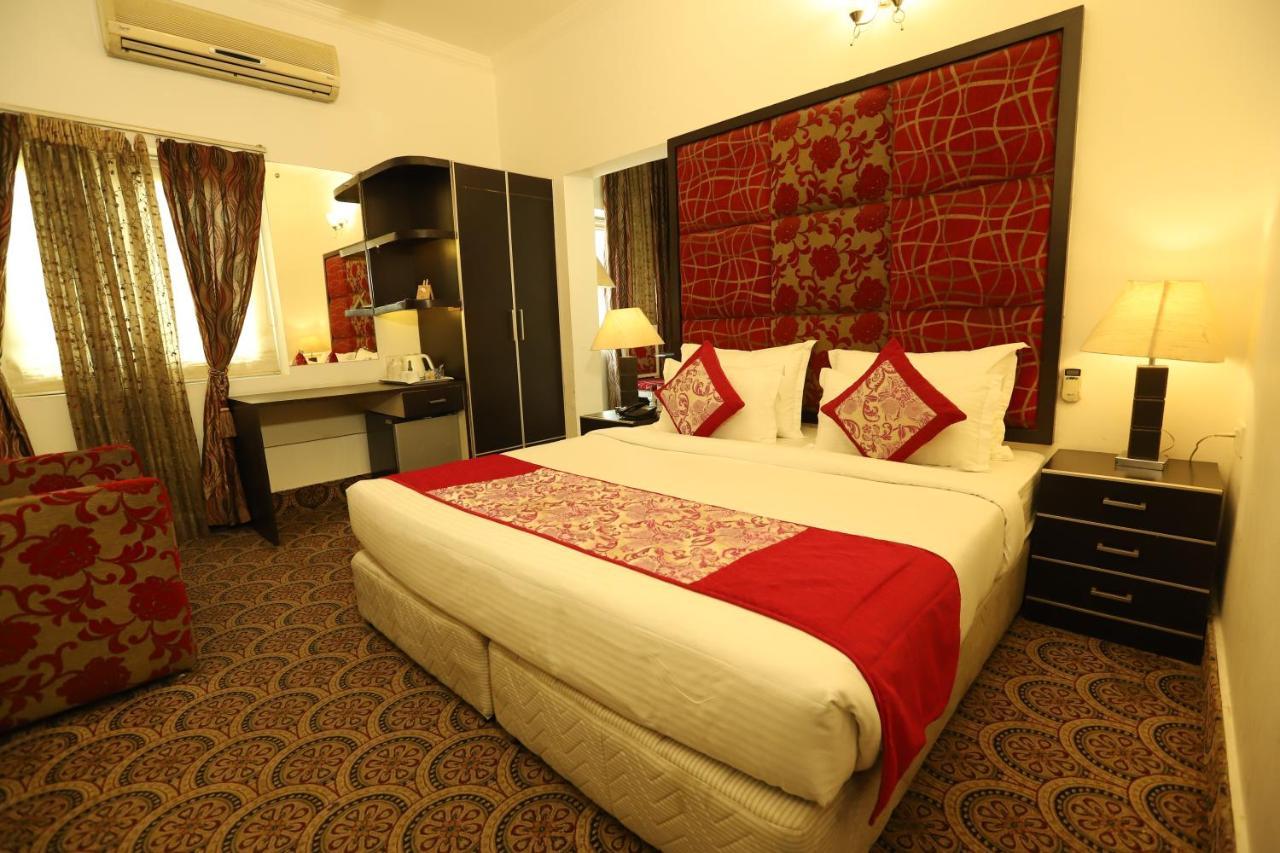 Capitol Hills - Greater Kailash Delhi