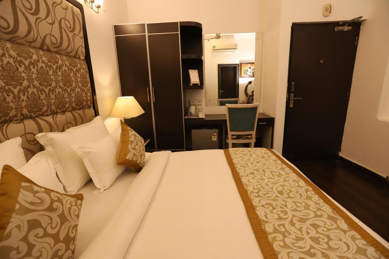 Capitol Hills - Greater Kailash Delhi
