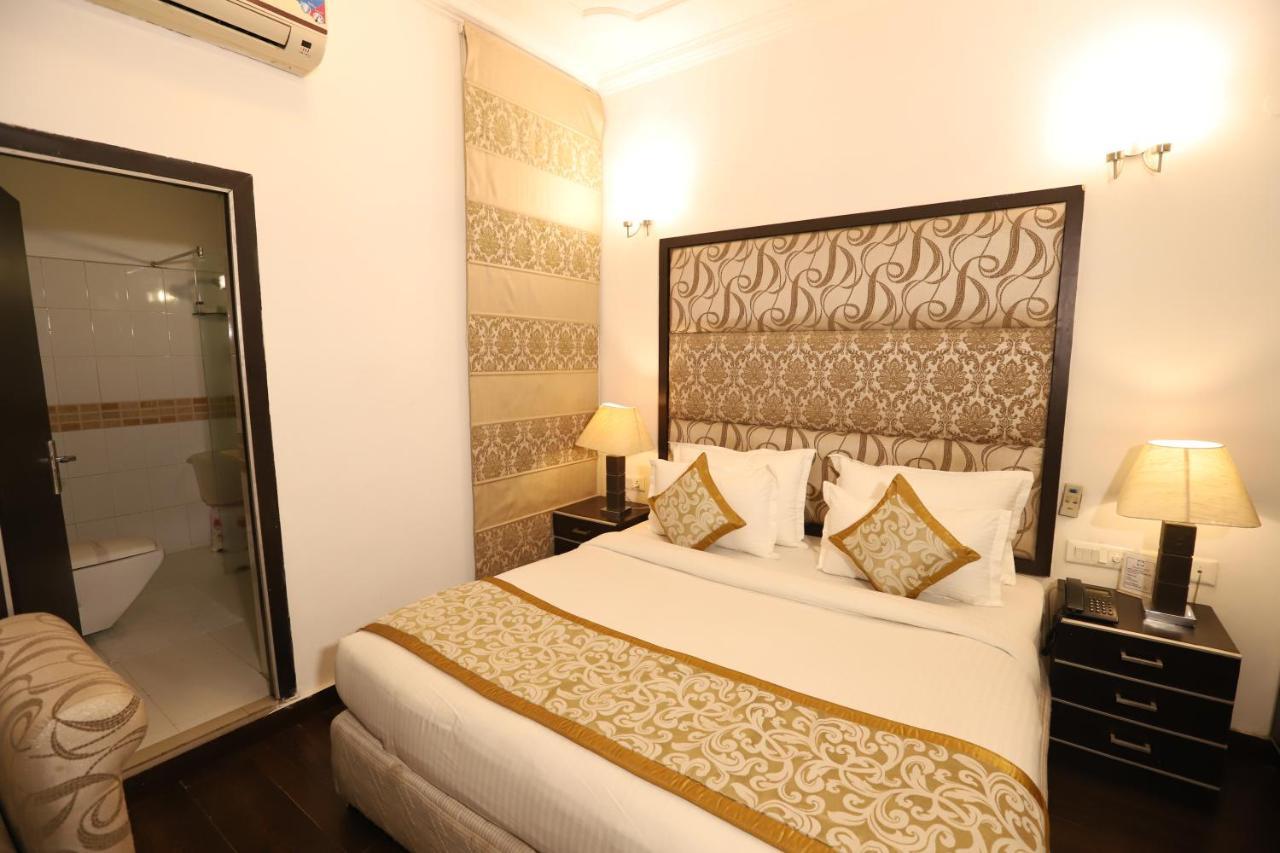 Hotel Capitol Hills - Greater Kailash Delhi