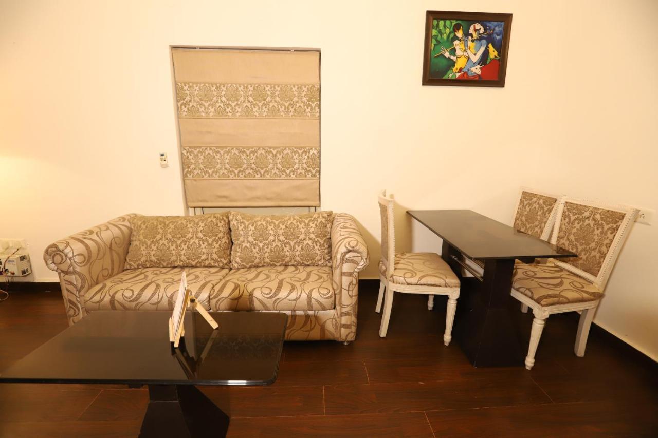 Capitol Hills - Greater Kailash Delhi New Delhi