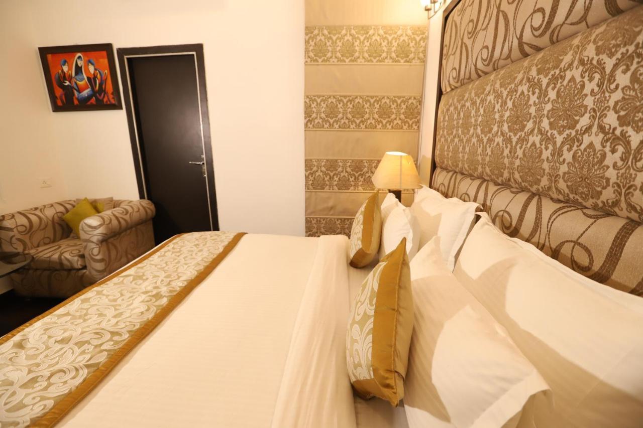 Hotel Capitol Hills - Greater Kailash Delhi 3*