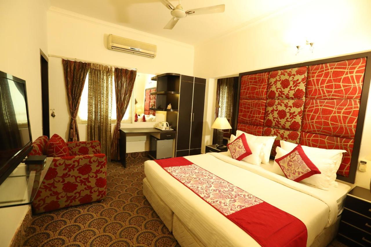 Capitol Hills - Greater Kailash Delhi