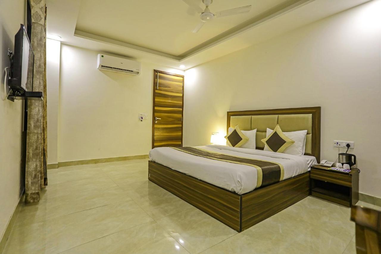 Fabhotel White House Hotel Delhi (National Capital Territory of India)