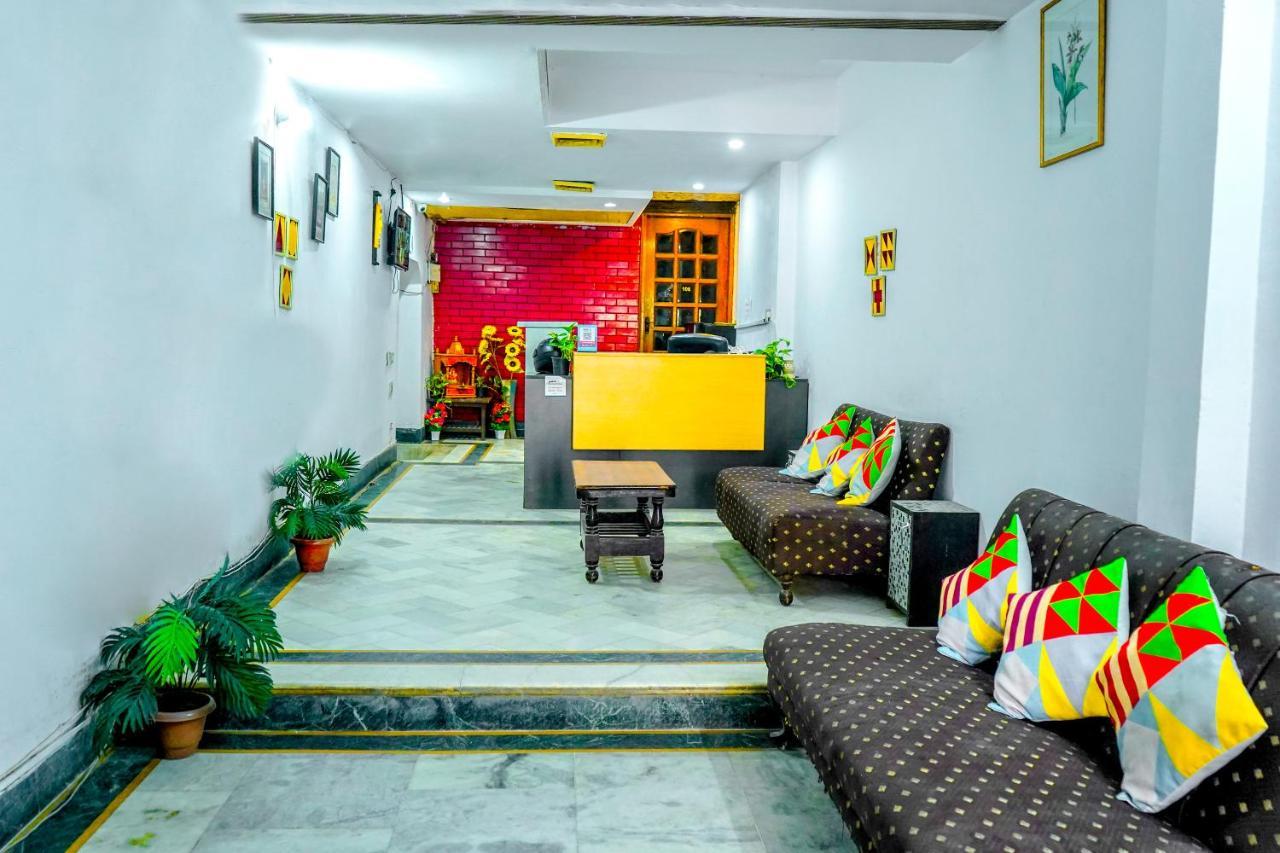 Hotel Premium - Kailash Colony 3*