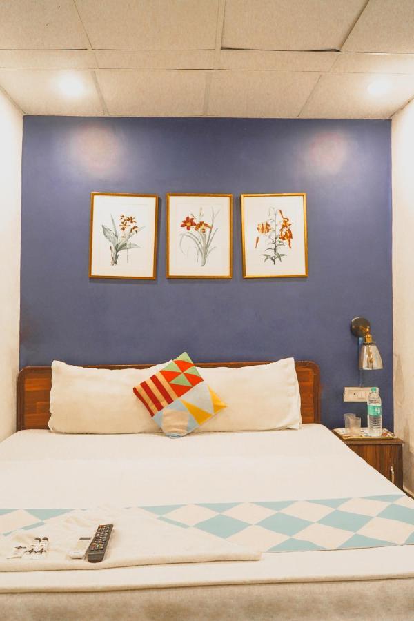 Hotel Premium - Kailash Colony