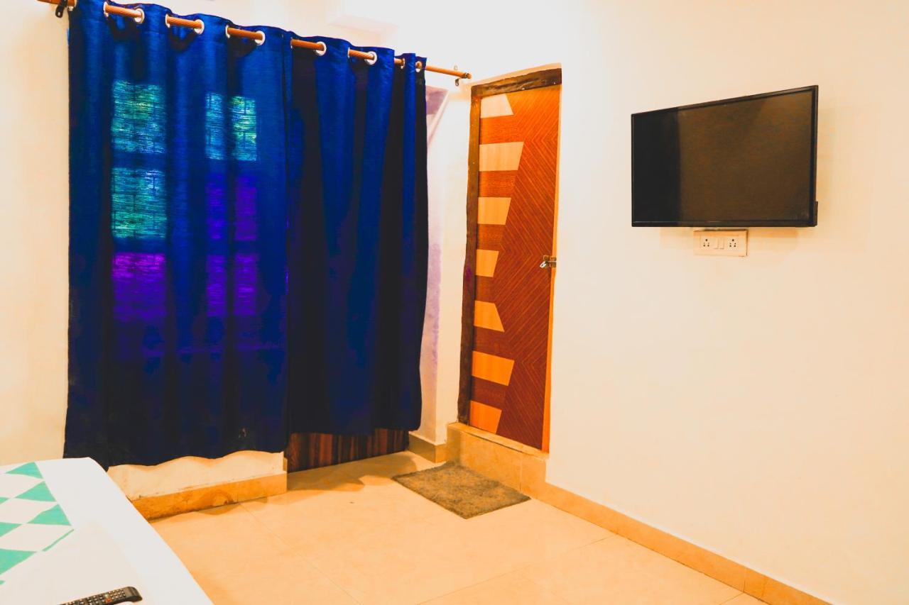 Hotel Premium - Kailash Colony 3*