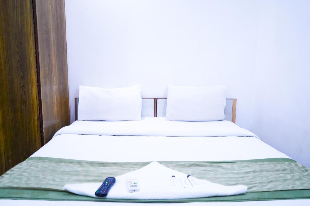 Premium - Jangpura Hotel