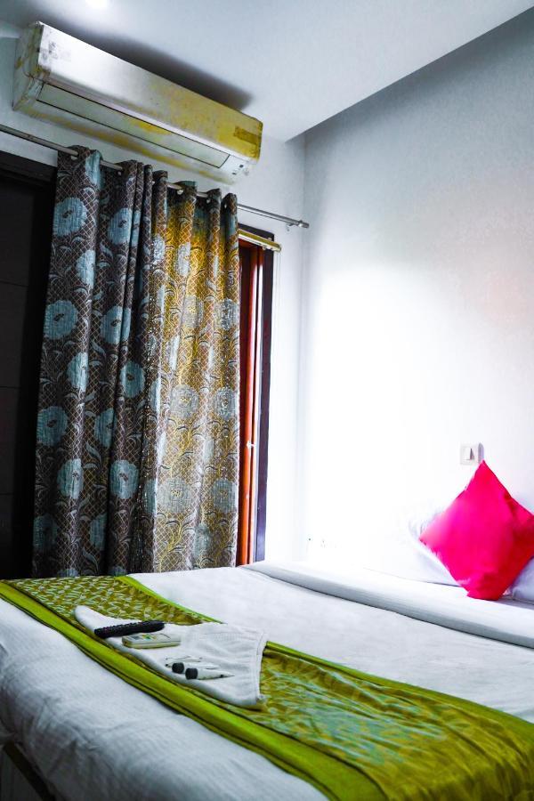 Premium - Jangpura Delhi (National Capital Territory of India)