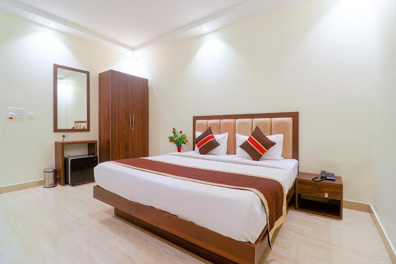 Fabhotel The Premium Suits Hotel 3*