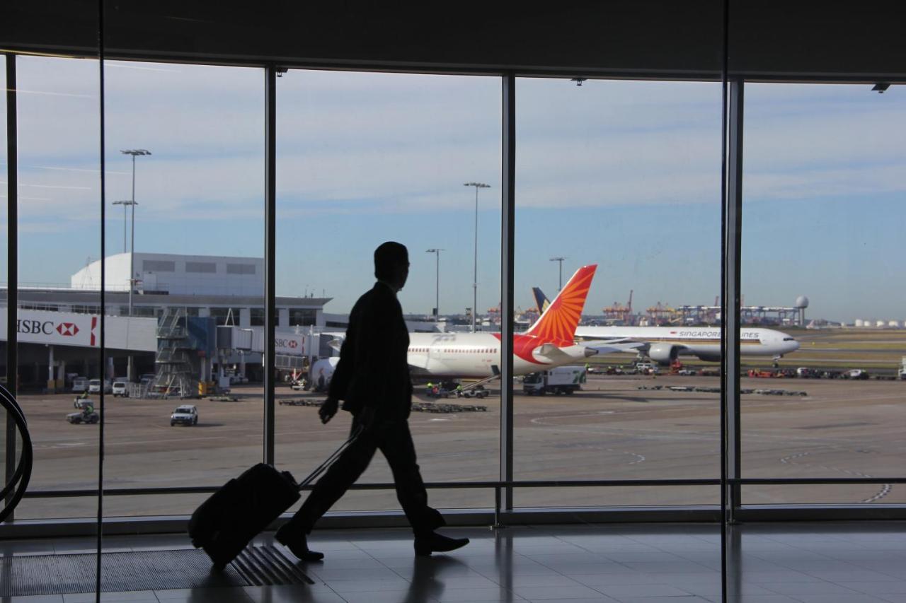 Travel At Delhi Airport 3*