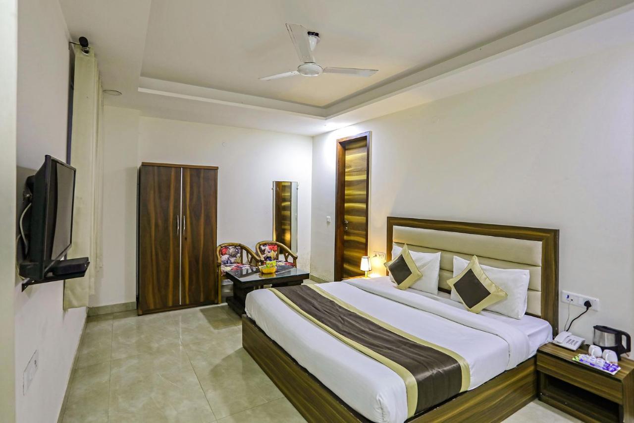 Fabhotel White House 3* Delhi (National Capital Territory of India)