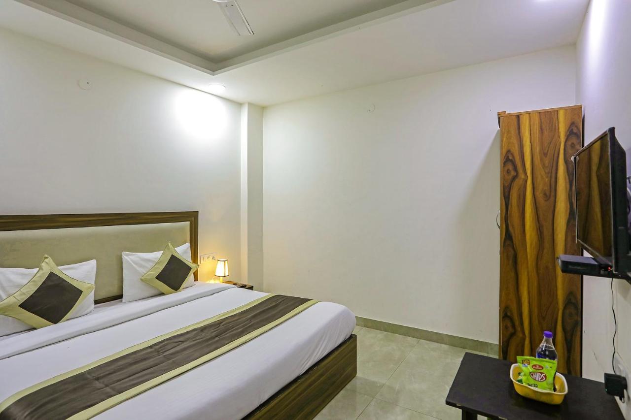 Fabhotel White House Delhi (National Capital Territory of India)