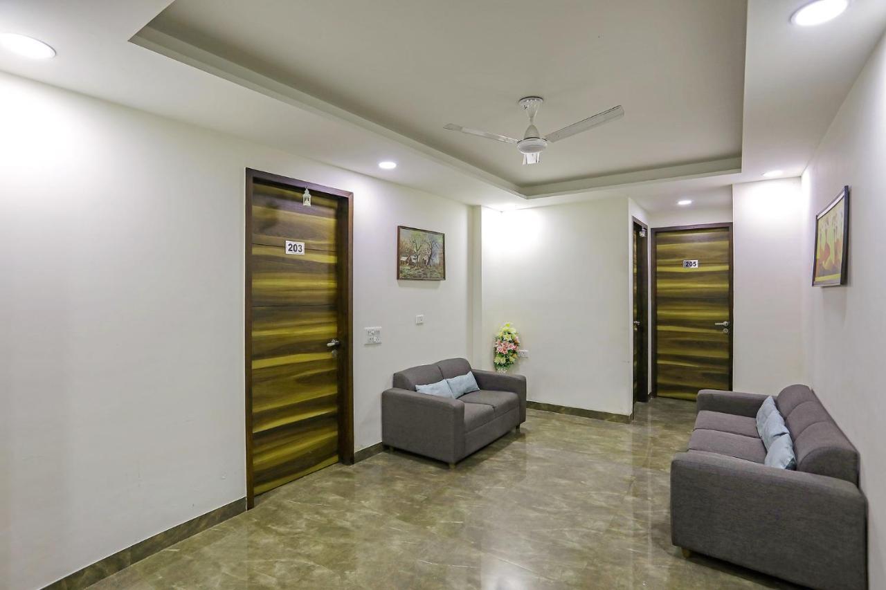 Fabhotel White House 3*