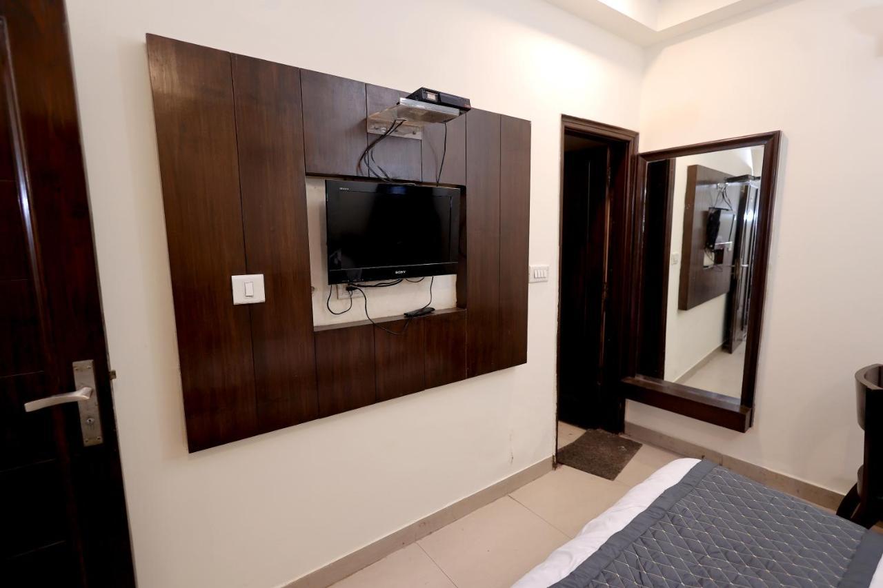Gaylord International - 3*