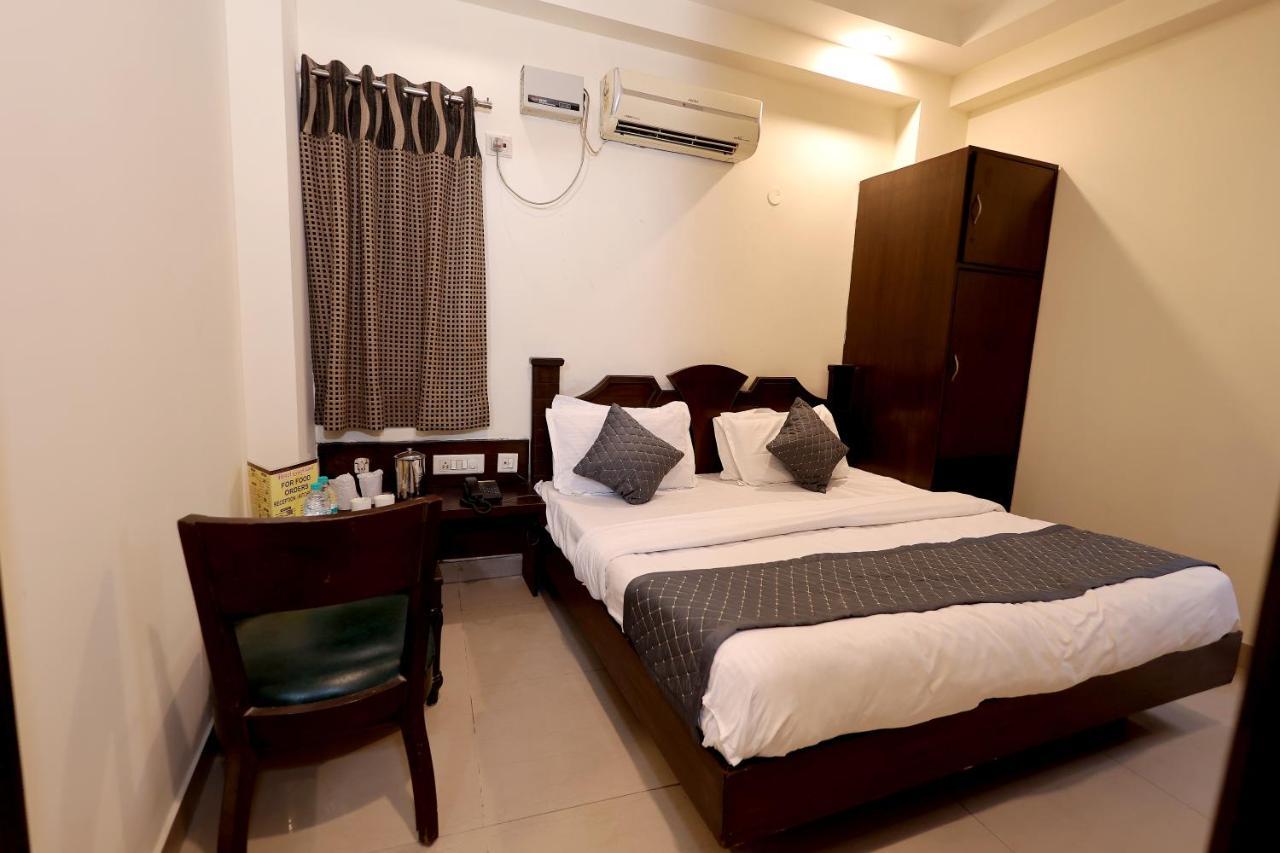 Hotel Gaylord International - New Delhi