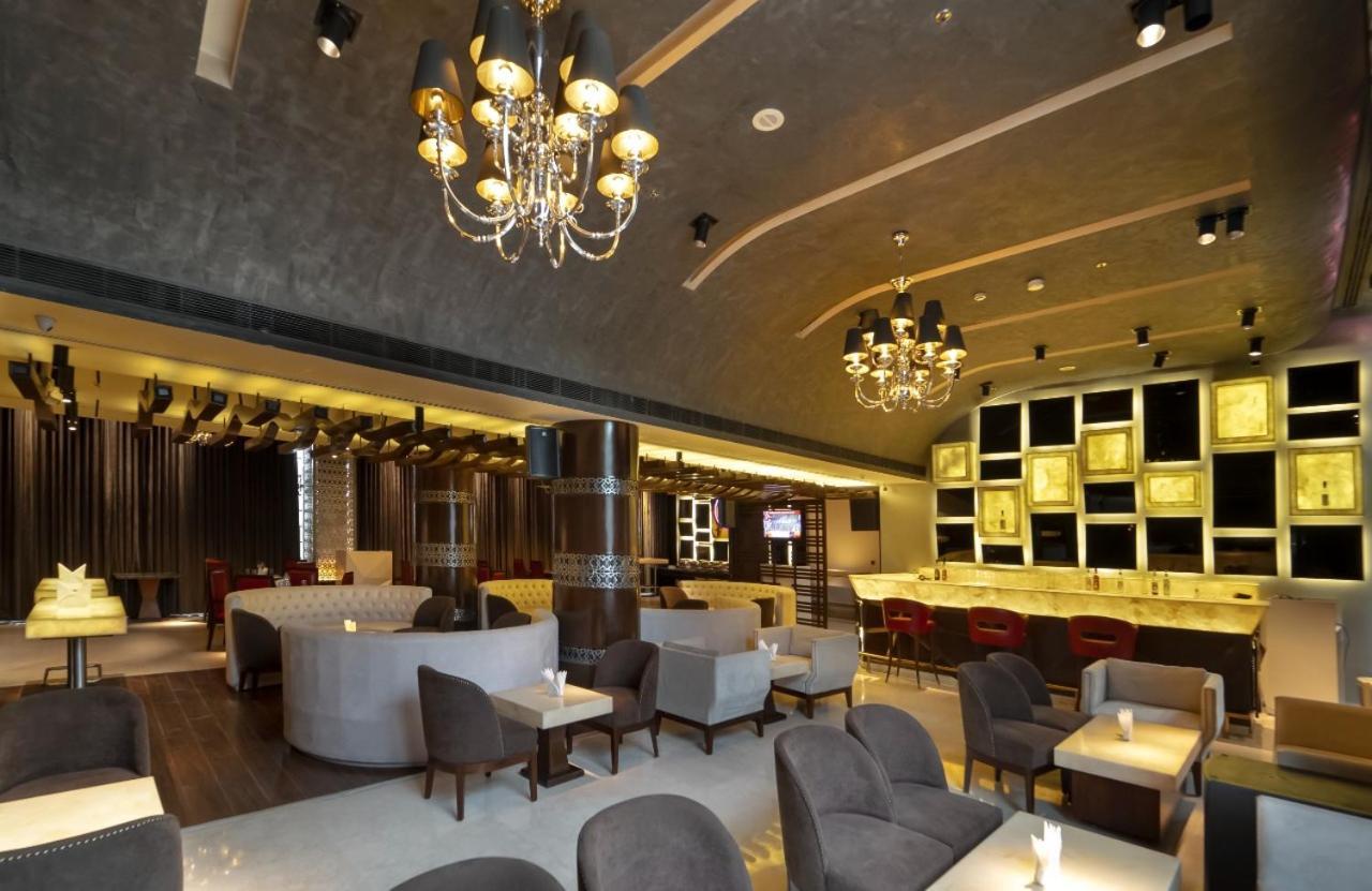 Udman Chhattarpur Hotel
