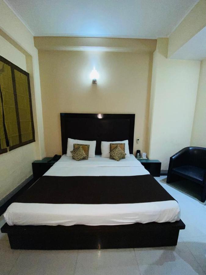 Lloyd Residency Nehru Place 3* New Delhi