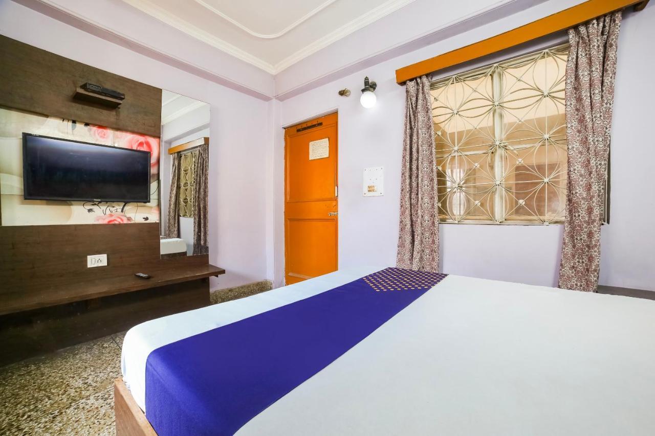 Spot On Vandana Hotel