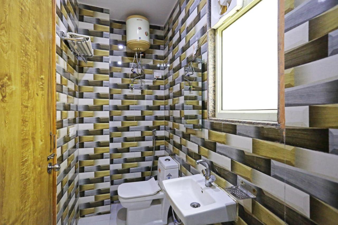 Hotel Gl Near Delhi Airport