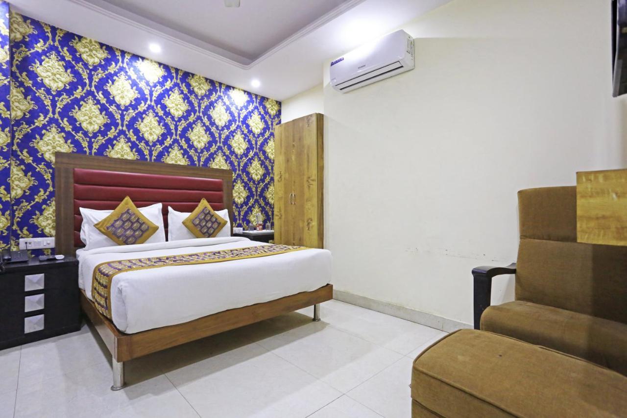 Gl Near Delhi Airport 4*