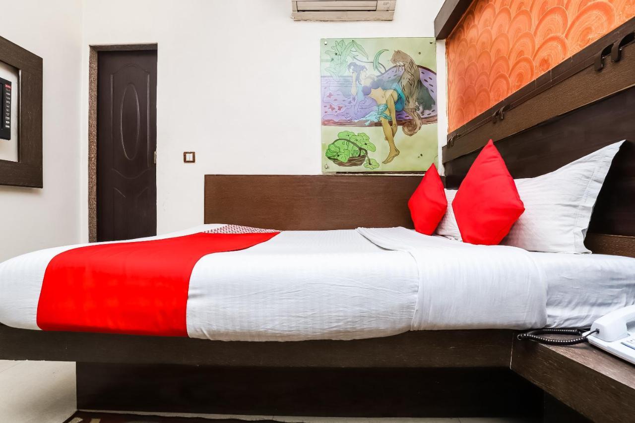 Shiv Palace Bed & Breakfast