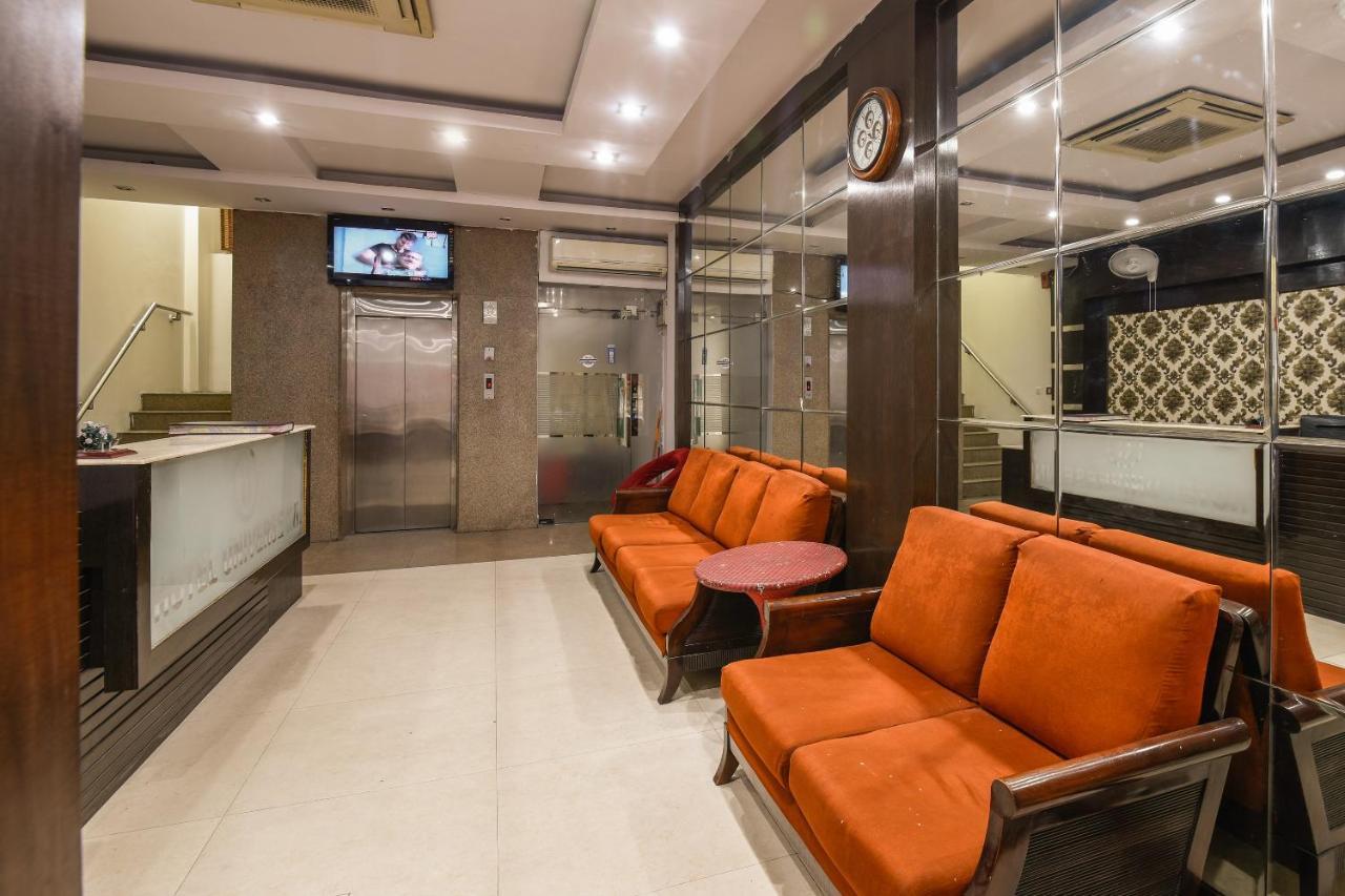 Oyo Elegant International Near Gurudwara Shri Bangla Sahib Hotel 3*
