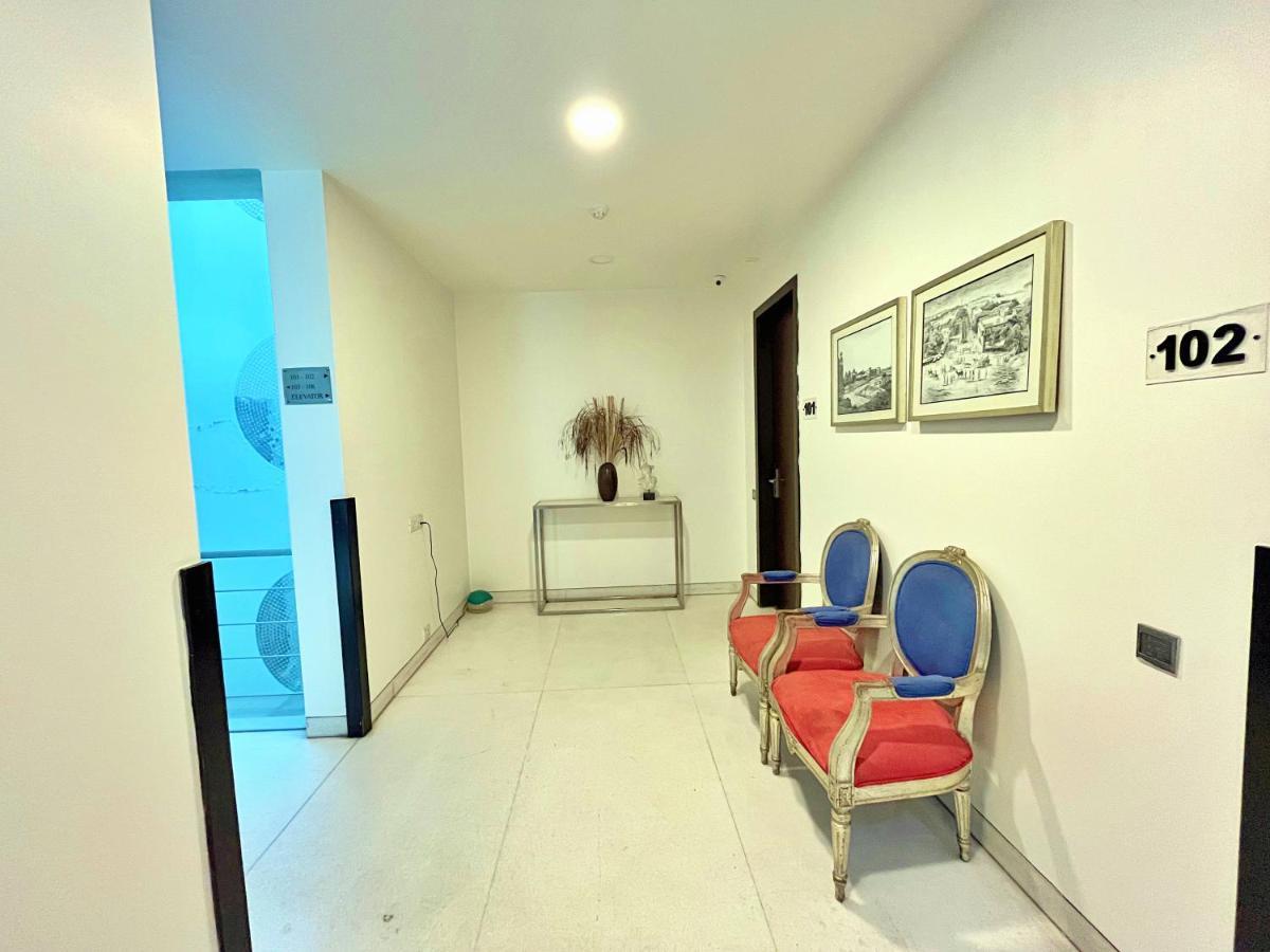 Amber By Orion Hotel