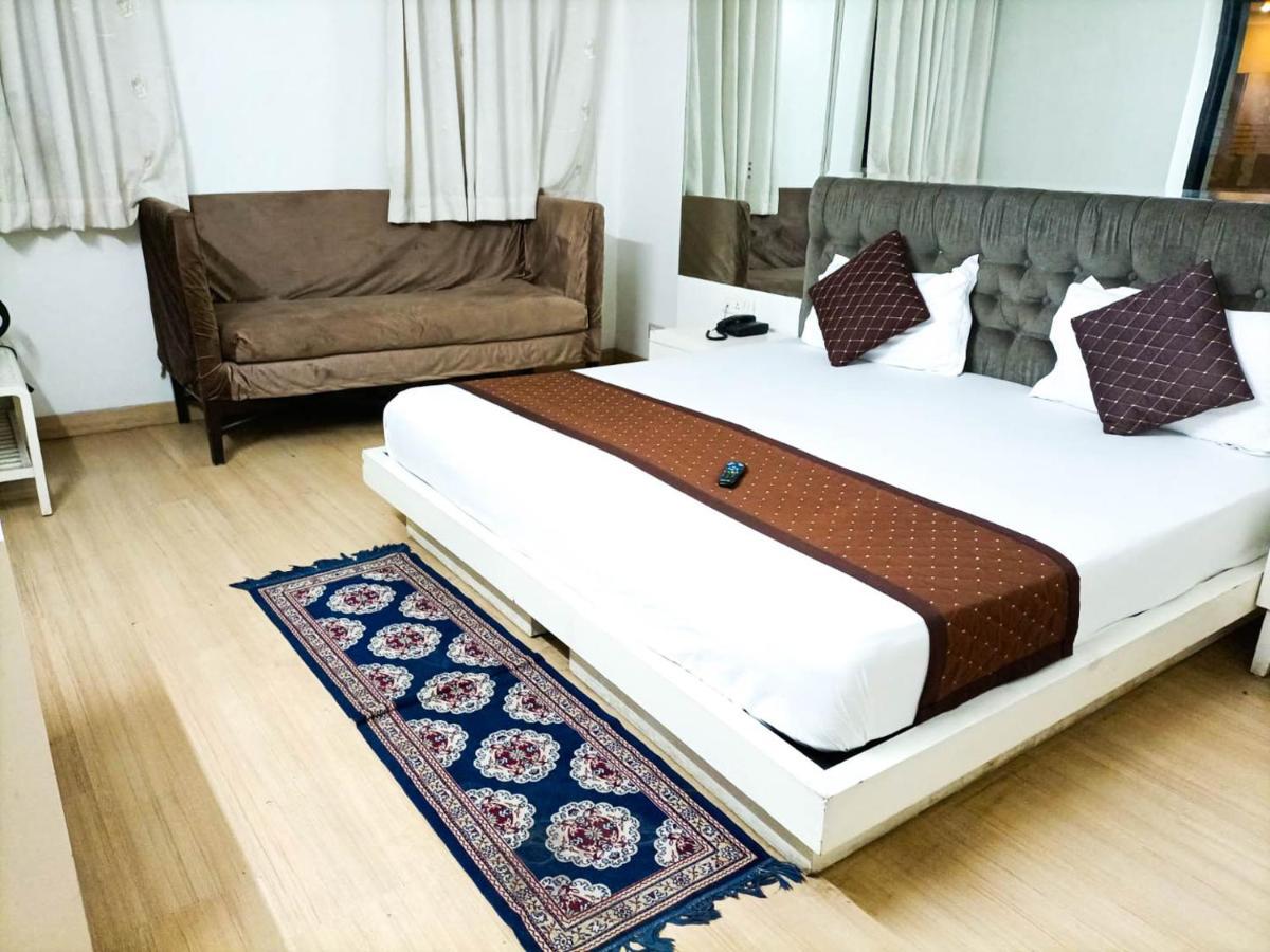 Hotel Hotel