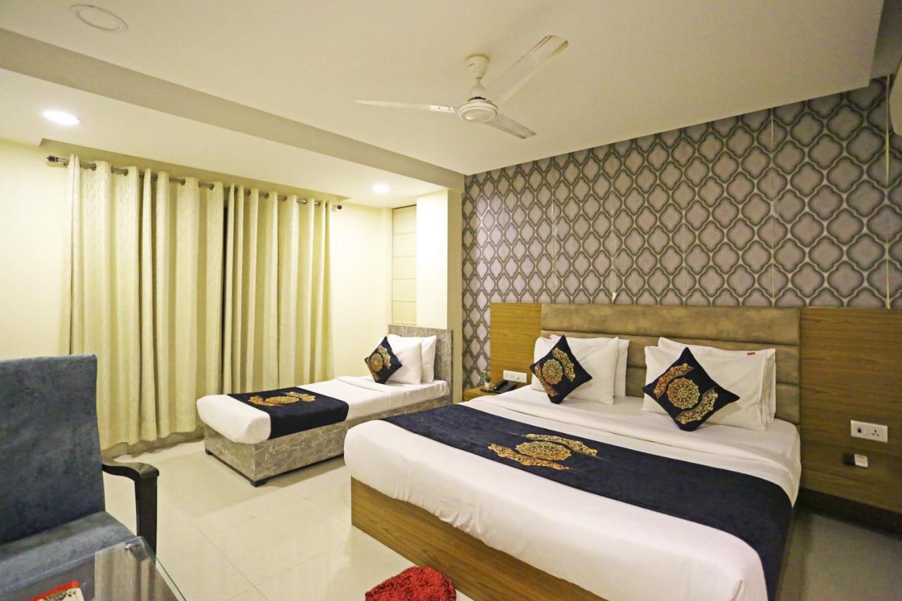 Ronit Royal Delhi Airport By D'capitol 4* New Delhi