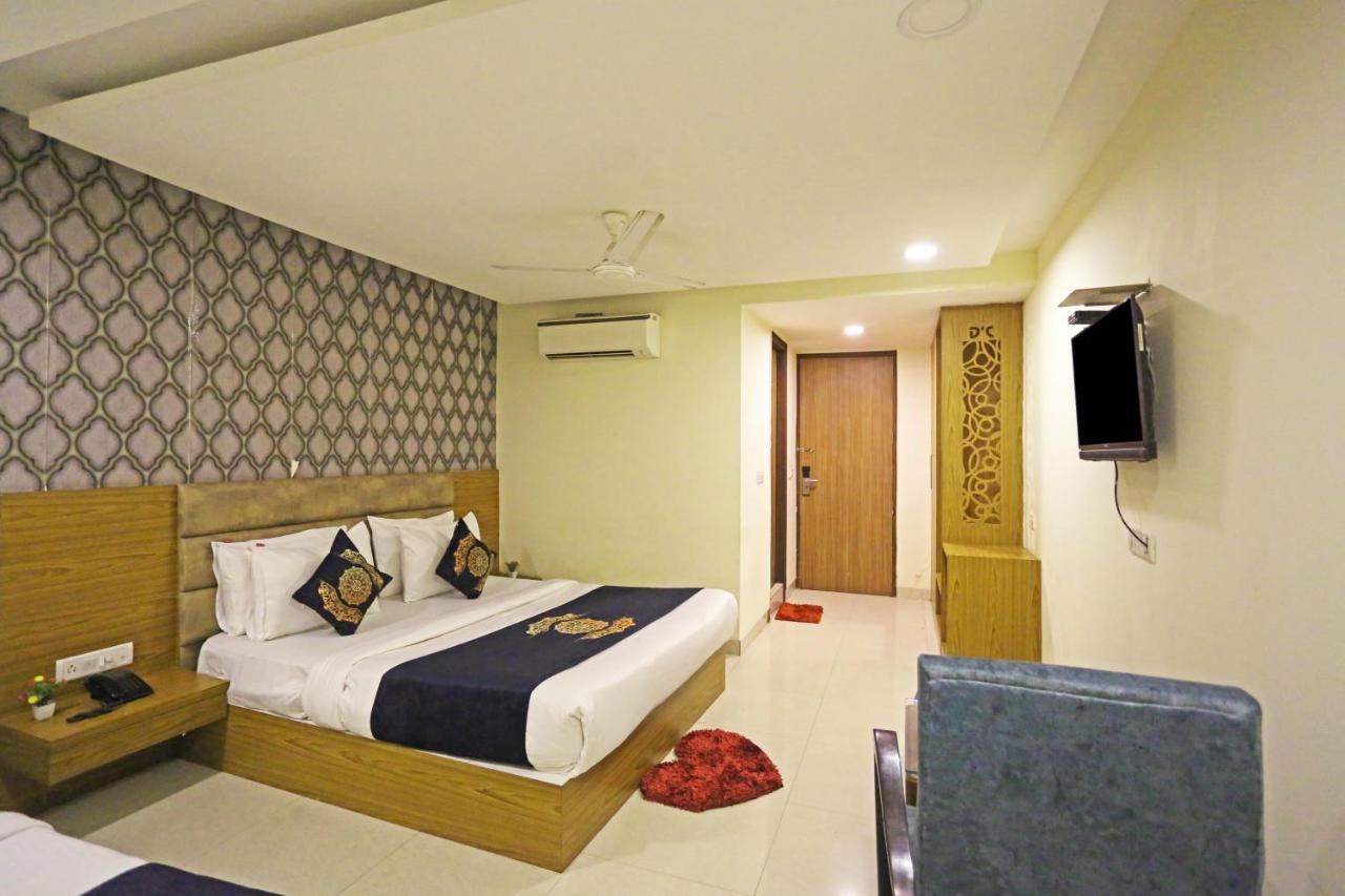 Ronit Royal Delhi Airport By D'capitol 4* New Delhi