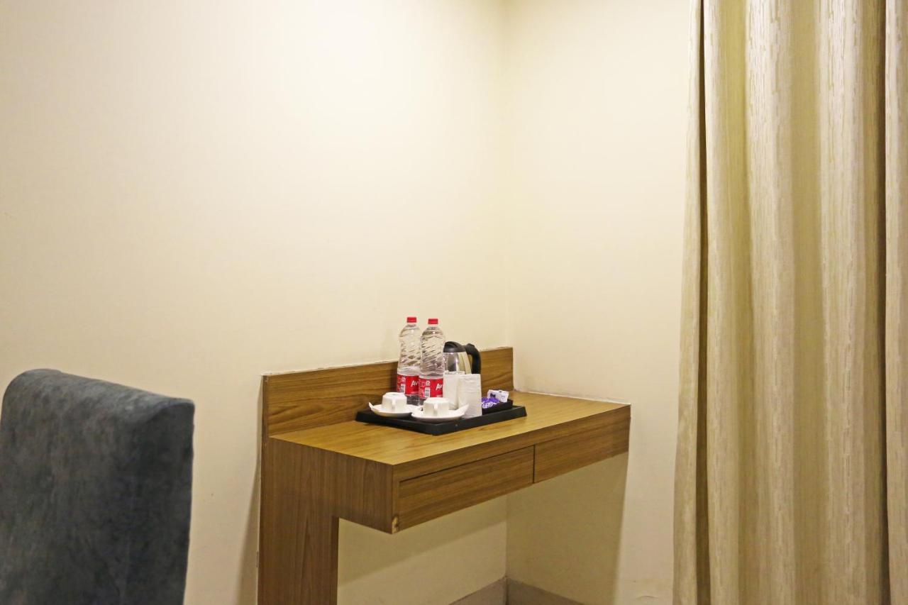 Hotel Ronit Royal Delhi Airport By D'capitol New Delhi